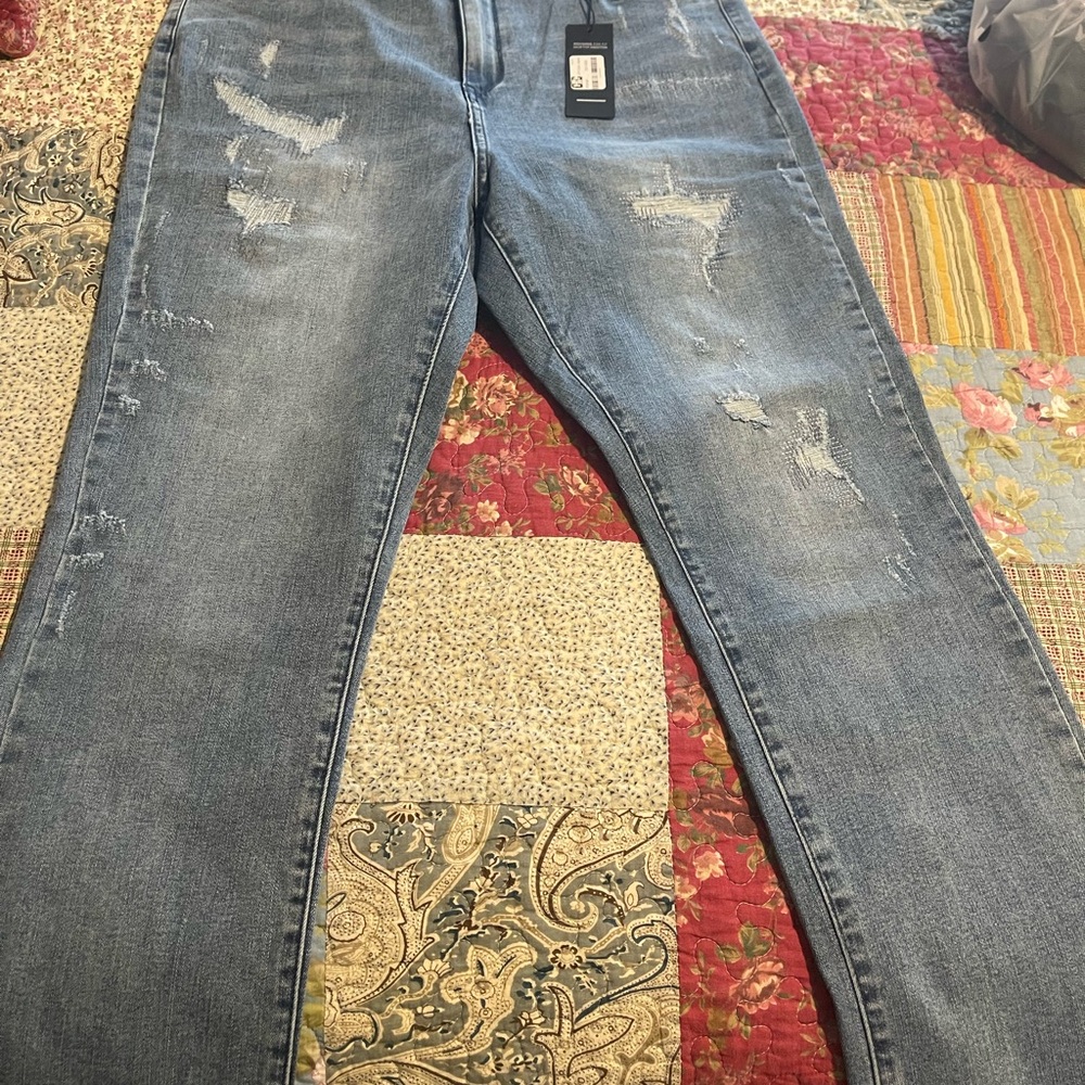NWT Jeans Size 18